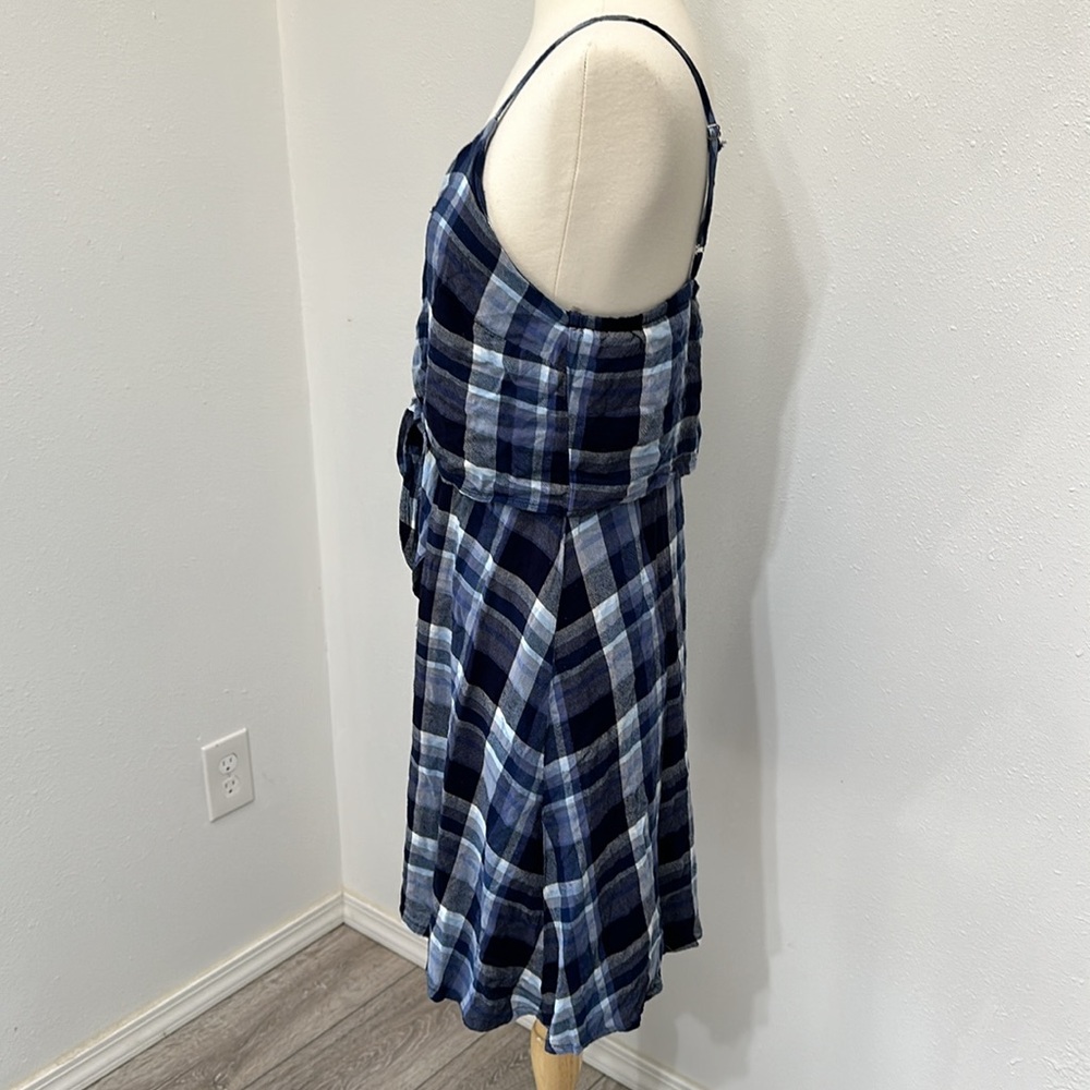 Universal Thread Dress - image 3